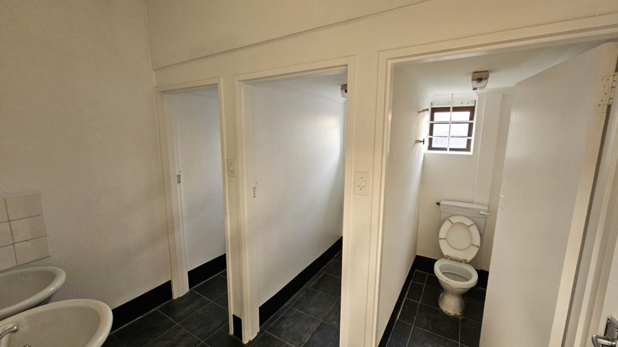 To Let commercial Property for Rent in Beaconvale Western Cape
